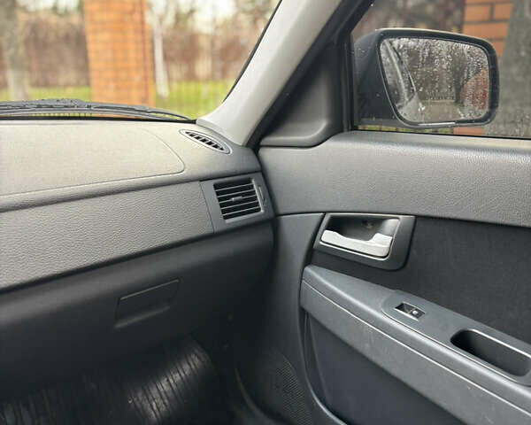 Сірий ВАЗ 2171 Priora, об'ємом двигуна 1.6 л та пробігом 119 тис. км за 4500 $, фото 16 на Automoto.ua