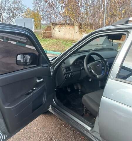 Серый ВАЗ 2171 Priora, объемом двигателя 1.6 л и пробегом 131 тыс. км за 2800 $, фото 6 на Automoto.ua