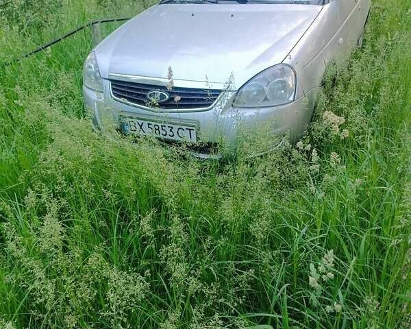 Серый ВАЗ 2171 Priora, объемом двигателя 2 л и пробегом 163 тыс. км за 3500 $, фото 6 на Automoto.ua