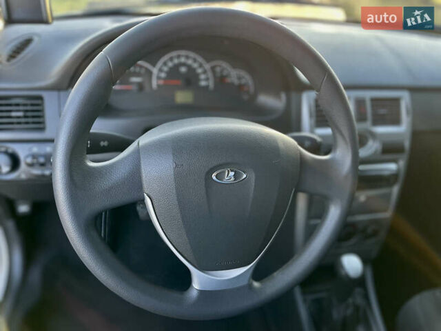 Серый ВАЗ 2171 Priora, объемом двигателя 1.6 л и пробегом 87 тыс. км за 3950 $, фото 13 на Automoto.ua