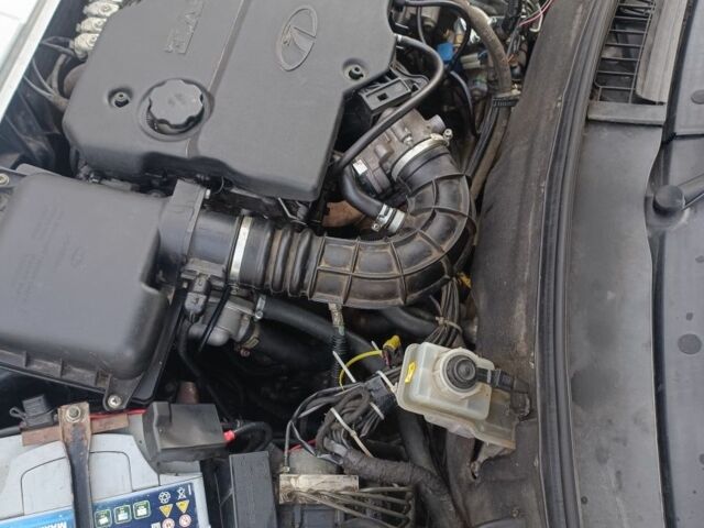 Серый ВАЗ 2171 Priora, объемом двигателя 2 л и пробегом 163 тыс. км за 3500 $, фото 5 на Automoto.ua