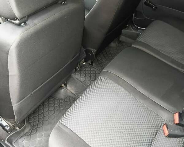 Серый ВАЗ 2171 Priora, объемом двигателя 1.6 л и пробегом 87 тыс. км за 3200 $, фото 8 на Automoto.ua