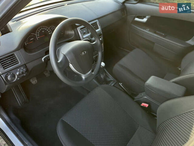 Серый ВАЗ 2171 Priora, объемом двигателя 1.6 л и пробегом 87 тыс. км за 3950 $, фото 17 на Automoto.ua