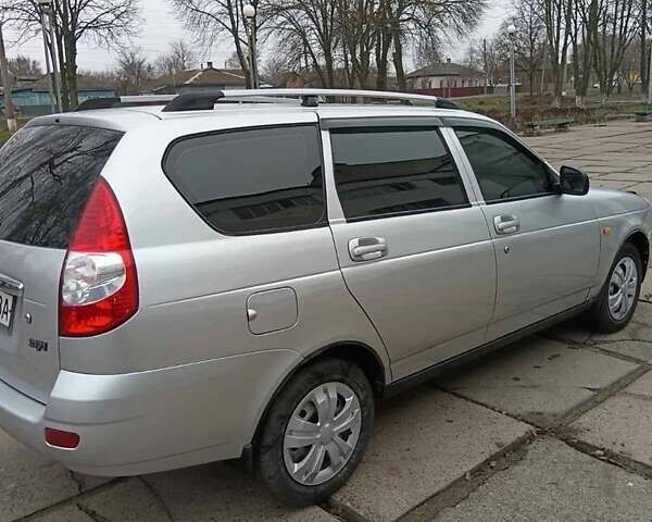 Серый ВАЗ 2171 Priora, объемом двигателя 1.6 л и пробегом 87 тыс. км за 3200 $, фото 3 на Automoto.ua