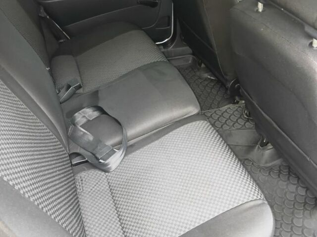 Сірий ВАЗ 2171 Priora, об'ємом двигуна 1.6 л та пробігом 87 тис. км за 3200 $, фото 11 на Automoto.ua