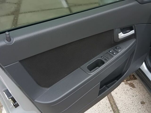 Сірий ВАЗ 2171 Priora, об'ємом двигуна 1.6 л та пробігом 87 тис. км за 3200 $, фото 13 на Automoto.ua