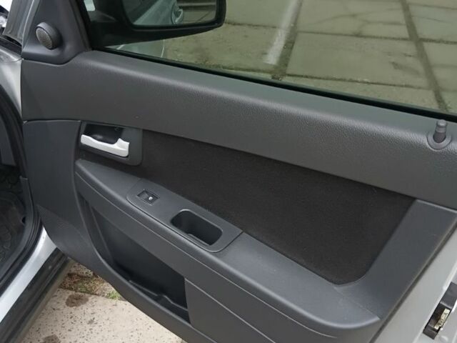 Сірий ВАЗ 2171 Priora, об'ємом двигуна 1.6 л та пробігом 87 тис. км за 3200 $, фото 14 на Automoto.ua