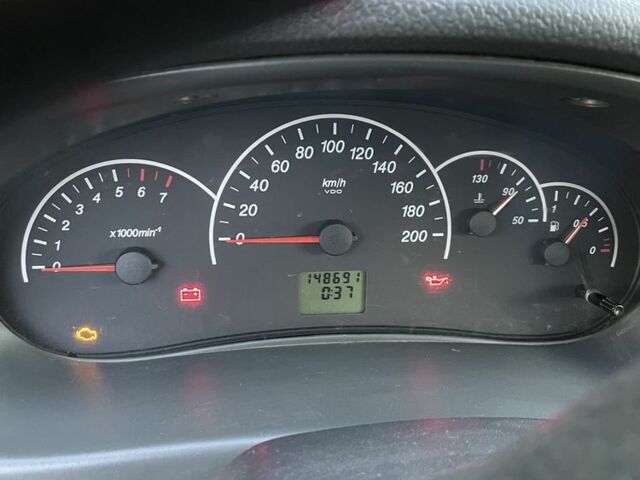 Сірий ВАЗ 2171 Priora, об'ємом двигуна 1.6 л та пробігом 148 тис. км за 3600 $, фото 6 на Automoto.ua