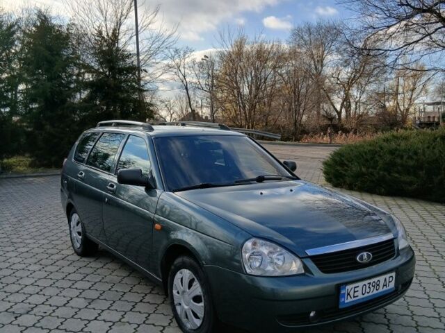 Зеленый ВАЗ 2171 Priora, объемом двигателя 1.6 л и пробегом 187 тыс. км за 3800 $, фото 1 на Automoto.ua