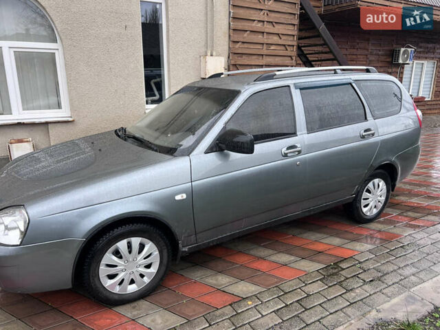 Зеленый ВАЗ 2171 Priora, объемом двигателя 1.6 л и пробегом 180 тыс. км за 2300 $, фото 5 на Automoto.ua