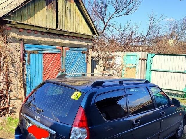 Зеленый ВАЗ 2171 Priora, объемом двигателя 1.6 л и пробегом 198 тыс. км за 2800 $, фото 1 на Automoto.ua