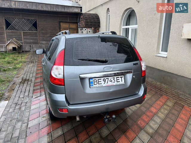 Зеленый ВАЗ 2171 Priora, объемом двигателя 1.6 л и пробегом 180 тыс. км за 2300 $, фото 3 на Automoto.ua