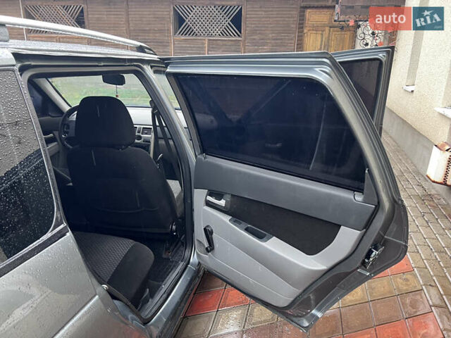 Зеленый ВАЗ 2171 Priora, объемом двигателя 1.6 л и пробегом 180 тыс. км за 2300 $, фото 11 на Automoto.ua