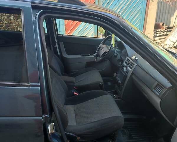 Зелений ВАЗ 2171 Priora, об'ємом двигуна 1.6 л та пробігом 198 тис. км за 3200 $, фото 8 на Automoto.ua