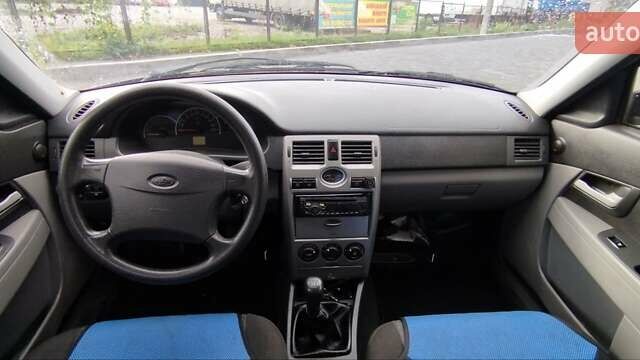 ВАЗ 2171 Priora 2011 в Днепре (Днепропетровске) на Automoto.ua Зеленый ВАЗ 2171 Priora, объемом двигателя 1.6 л и пробегом 192 тыс. км за 2650 $, фото 19 на Automoto.ua