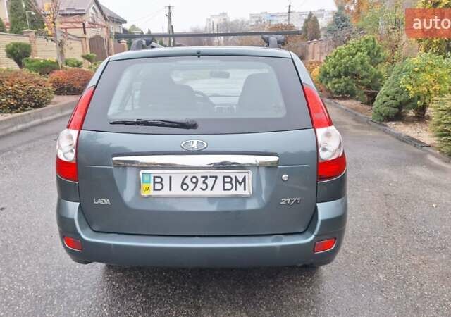 Зеленый ВАЗ 2171 Priora, объемом двигателя 1.6 л и пробегом 83 тыс. км за 3150 $, фото 1 на Automoto.ua