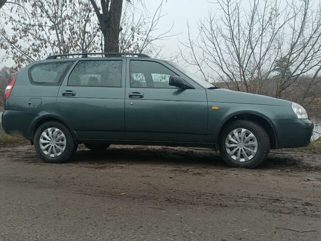 Зелений ВАЗ 2171 Priora, об'ємом двигуна 0 л та пробігом 130 тис. км за 3700 $, фото 4 на Automoto.ua