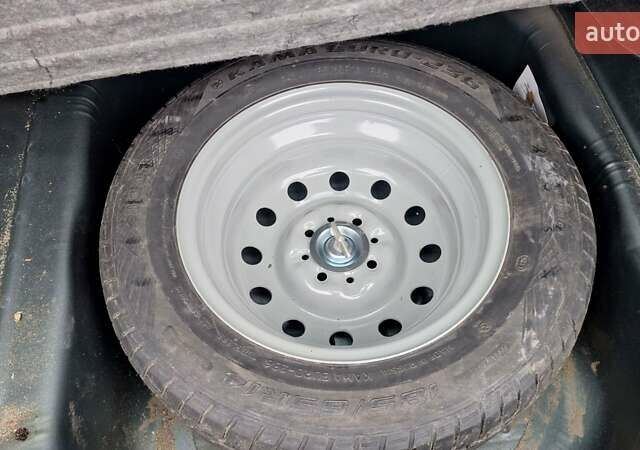 Зеленый ВАЗ 2171 Priora, объемом двигателя 1.6 л и пробегом 83 тыс. км за 3150 $, фото 28 на Automoto.ua