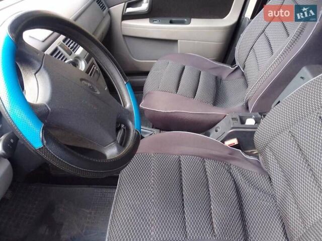 Зеленый ВАЗ 2171 Priora, объемом двигателя 1.6 л и пробегом 135 тыс. км за 2700 $, фото 5 на Automoto.ua