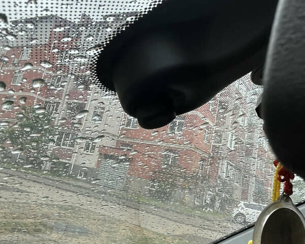 Зеленый ВАЗ 2171 Priora, объемом двигателя 1.6 л и пробегом 193 тыс. км за 2800 $, фото 4 на Automoto.ua