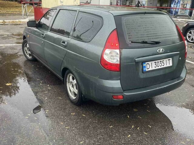 Зеленый ВАЗ 2171 Priora, объемом двигателя 1.6 л и пробегом 200 тыс. км за 1800 $, фото 1 на Automoto.ua