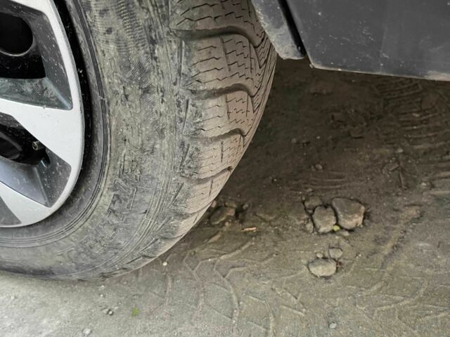 Зеленый ВАЗ 2171 Priora, объемом двигателя 1.6 л и пробегом 113 тыс. км за 1833 $, фото 13 на Automoto.ua