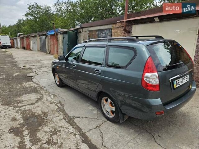 Зелений ВАЗ 2171 Priora, об'ємом двигуна 1.6 л та пробігом 105 тис. км за 3200 $, фото 2 на Automoto.ua