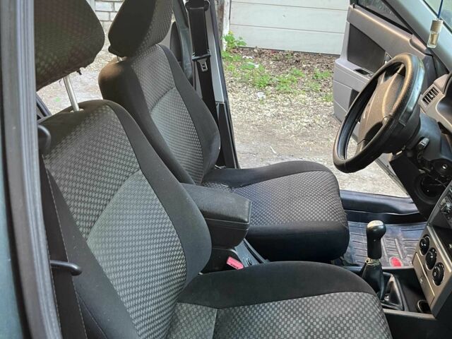 Зеленый ВАЗ 2171 Priora, объемом двигателя 1.6 л и пробегом 113 тыс. км за 1833 $, фото 15 на Automoto.ua