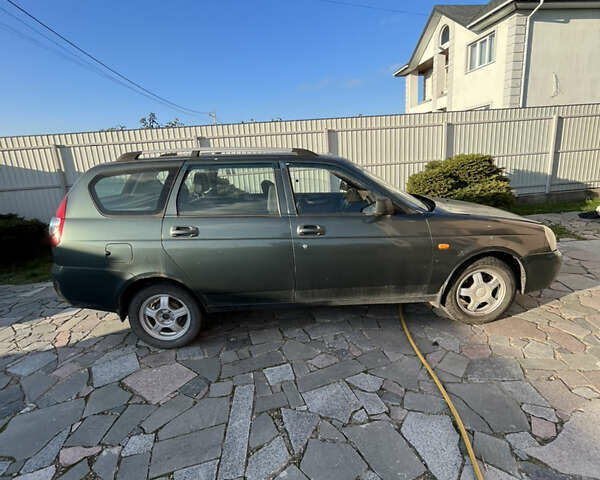 Зеленый ВАЗ 2171 Priora, объемом двигателя 0 л и пробегом 57 тыс. км за 2500 $, фото 3 на Automoto.ua