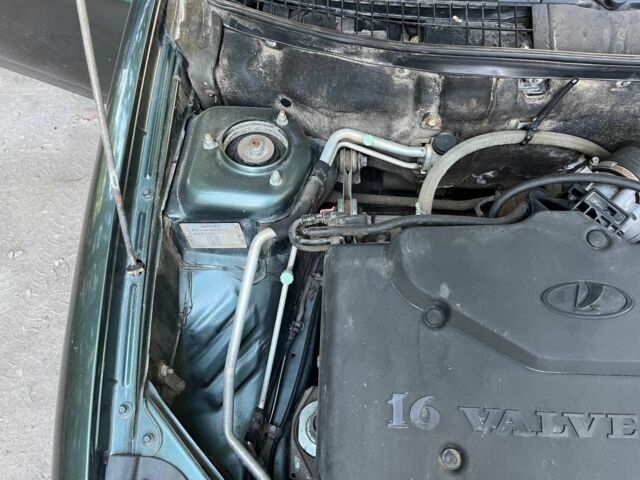 Зеленый ВАЗ 2171 Priora, объемом двигателя 1.6 л и пробегом 113 тыс. км за 1833 $, фото 20 на Automoto.ua