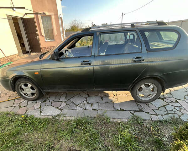 Зеленый ВАЗ 2171 Priora, объемом двигателя 0 л и пробегом 57 тыс. км за 2500 $, фото 6 на Automoto.ua