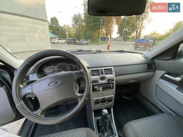 Зеленый ВАЗ 2171 Priora, объемом двигателя 1.6 л и пробегом 135 тыс. км за 3700 $, фото 25 на Automoto.ua