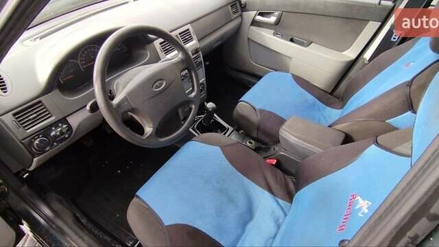 ВАЗ 2171 Priora 2011 в Днепре (Днепропетровске) на Automoto.ua Зеленый ВАЗ 2171 Priora, объемом двигателя 1.6 л и пробегом 192 тыс. км за 2650 $, фото 18 на Automoto.ua