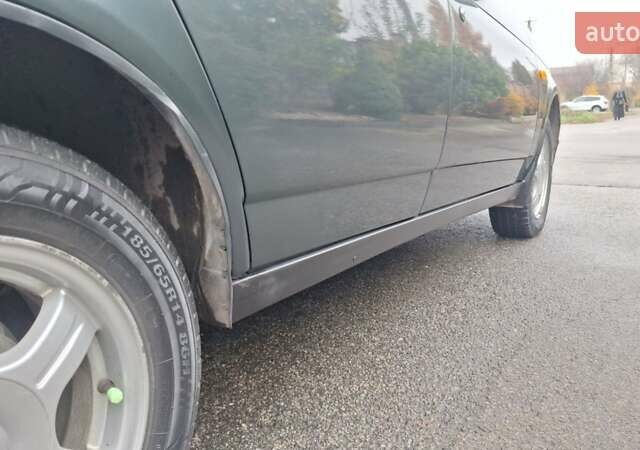 Зеленый ВАЗ 2171 Priora, объемом двигателя 1.6 л и пробегом 83 тыс. км за 3150 $, фото 8 на Automoto.ua