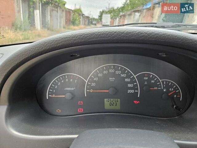 Зелений ВАЗ 2171 Priora, об'ємом двигуна 1.6 л та пробігом 105 тис. км за 3200 $, фото 4 на Automoto.ua
