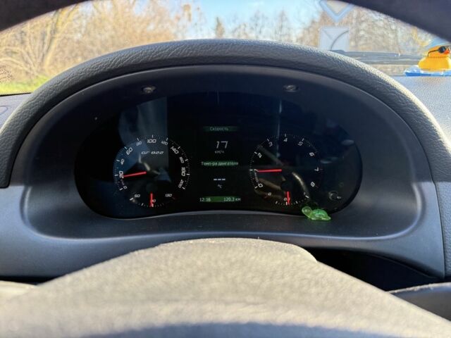 Зеленый ВАЗ 2171 Priora, объемом двигателя 1.6 л и пробегом 3 тыс. км за 2500 $, фото 9 на Automoto.ua