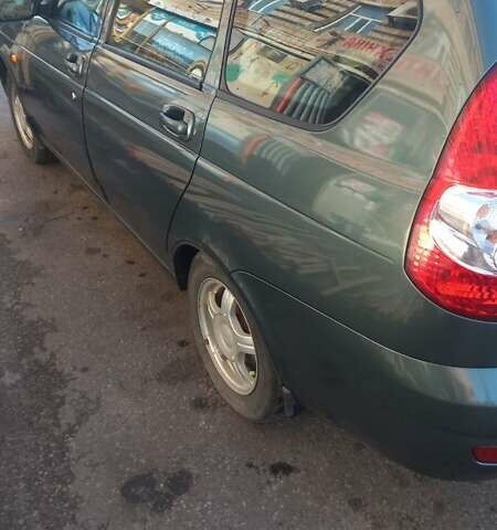 Зелений ВАЗ 2171 Priora, об'ємом двигуна 1.6 л та пробігом 83 тис. км за 3300 $, фото 4 на Automoto.ua