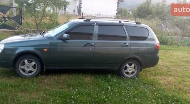 Зеленый ВАЗ 2171 Priora, объемом двигателя 1.6 л и пробегом 150 тыс. км за 1800 $, фото 4 на Automoto.ua