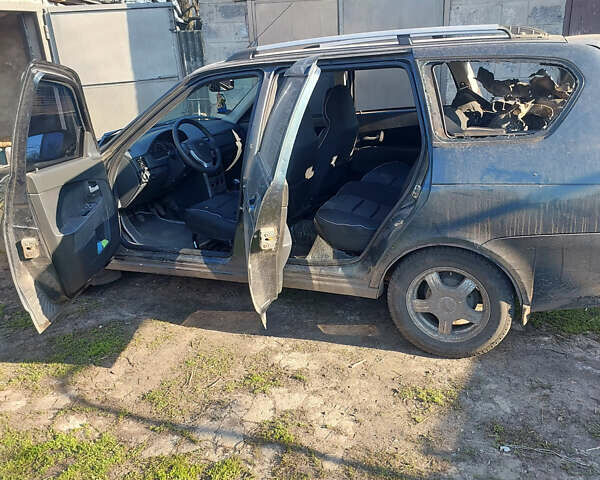 Зеленый ВАЗ 2171 Priora, объемом двигателя 1.6 л и пробегом 164 тыс. км за 2200 $, фото 8 на Automoto.ua