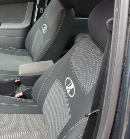 Зелений ВАЗ 2171 Priora, об'ємом двигуна 1.6 л та пробігом 150 тис. км за 3000 $, фото 8 на Automoto.ua