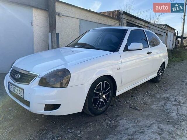 Білий ВАЗ 2172 Priora, об'ємом двигуна 1.6 л та пробігом 183 тис. км за 6200 $, фото 6 на Automoto.ua