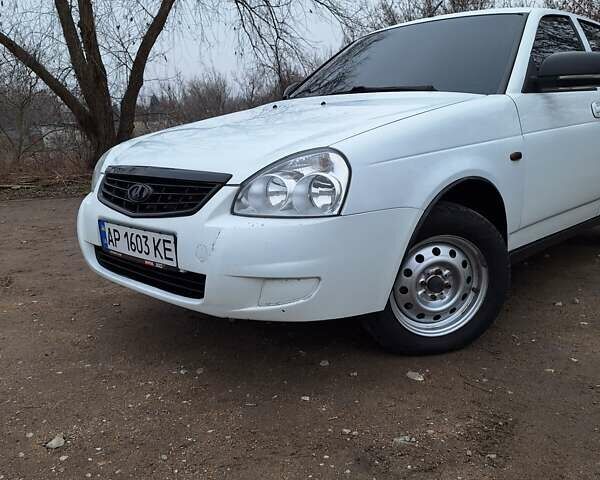 Білий ВАЗ 2172 Priora, об'ємом двигуна 1.6 л та пробігом 199 тис. км за 3700 $, фото 6 на Automoto.ua