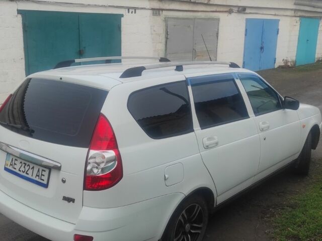 Белый ВАЗ 2172 Priora, объемом двигателя 1.6 л и пробегом 132 тыс. км за 2600 $, фото 7 на Automoto.ua