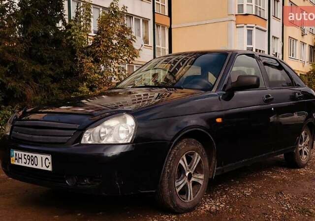 Чорний ВАЗ 2172 Priora, об'ємом двигуна 1.6 л та пробігом 132 тис. км за 1300 $, фото 3 на Automoto.ua