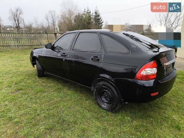 Черный ВАЗ 2172 Priora, объемом двигателя 1.6 л и пробегом 175 тыс. км за 1100 $, фото 4 на Automoto.ua