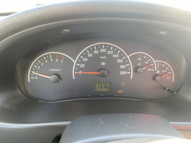 Черный ВАЗ 2172 Priora, объемом двигателя 1.6 л и пробегом 134 тыс. км за 2000 $, фото 22 на Automoto.ua