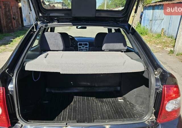 Чорний ВАЗ 2172 Priora, об'ємом двигуна 1.6 л та пробігом 80 тис. км за 3200 $, фото 11 на Automoto.ua