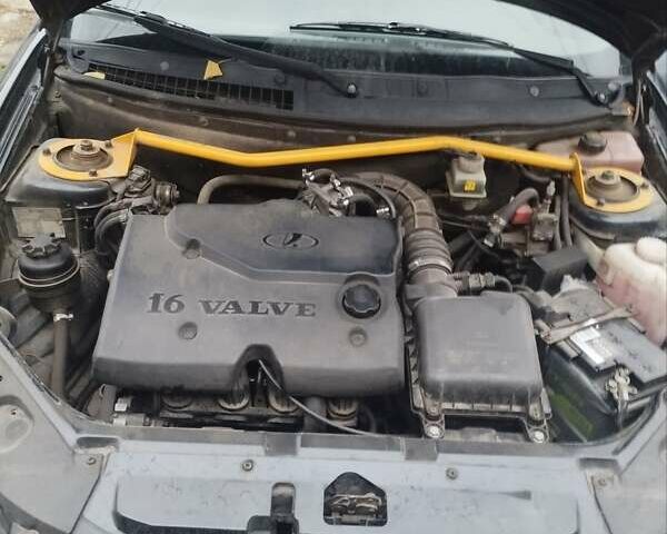 Черный ВАЗ 2172 Priora, объемом двигателя 1.6 л и пробегом 180 тыс. км за 2300 $, фото 8 на Automoto.ua