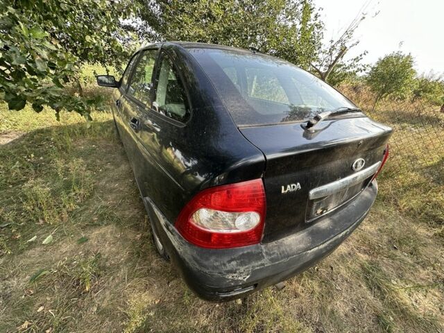 Чорний ВАЗ 2172 Priora, об'ємом двигуна 1.6 л та пробігом 250 тис. км за 1000 $, фото 5 на Automoto.ua
