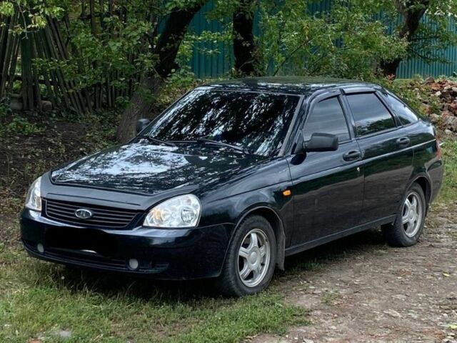 Черный ВАЗ 2172 Priora, объемом двигателя 1.6 л и пробегом 160 тыс. км за 2450 $, фото 4 на Automoto.ua